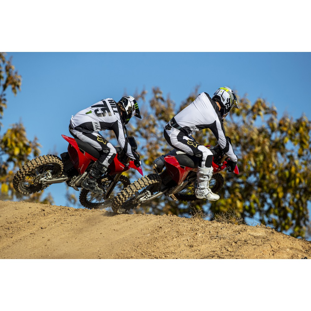 stark-varg-StarkF_Action_JoshHil